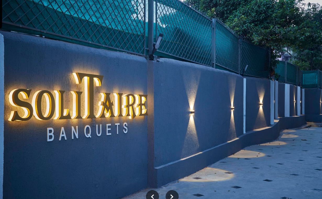 Solitaire Banquets decorated stage